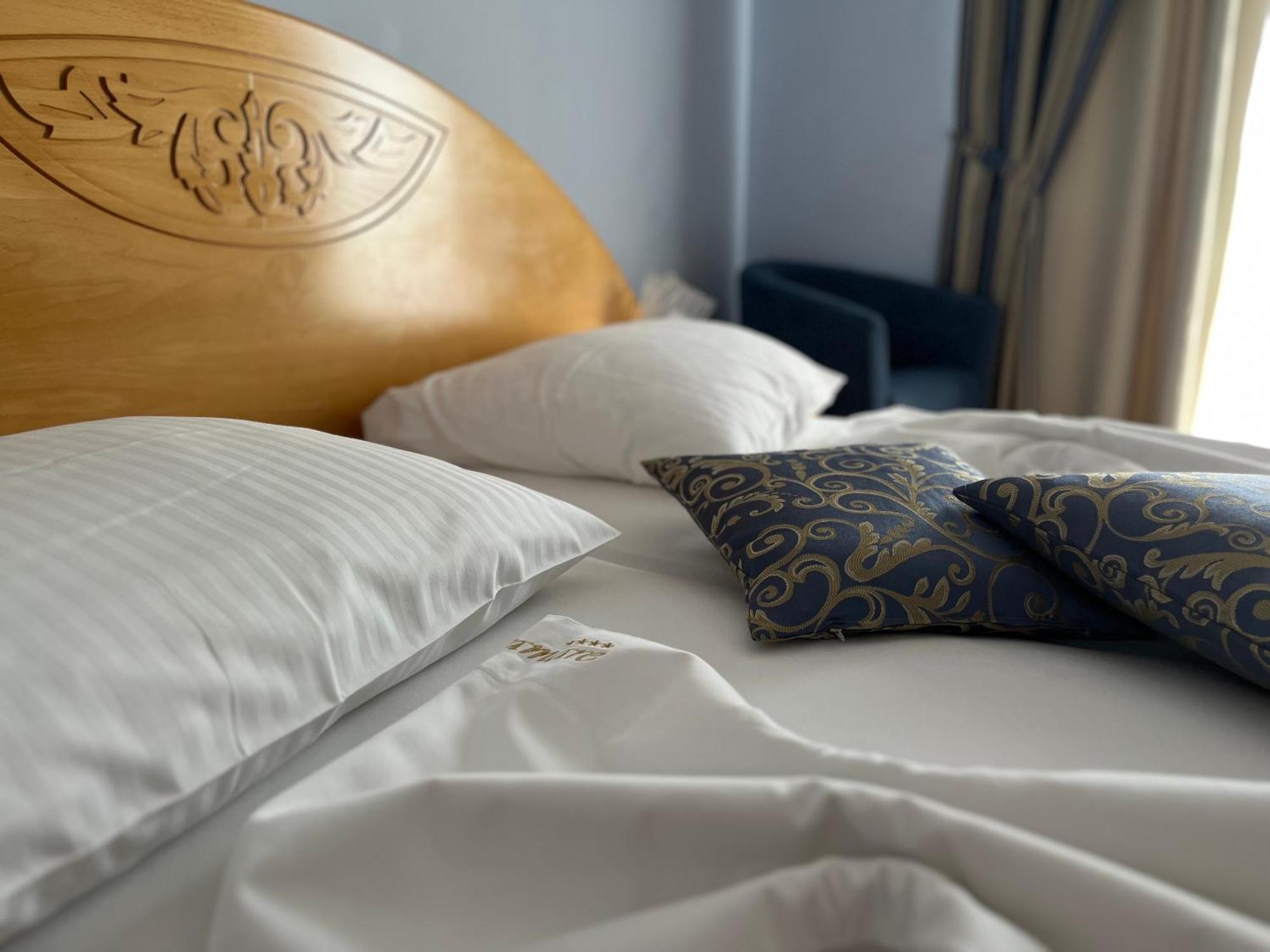 Hotel Miramare Vodice Exterior photo